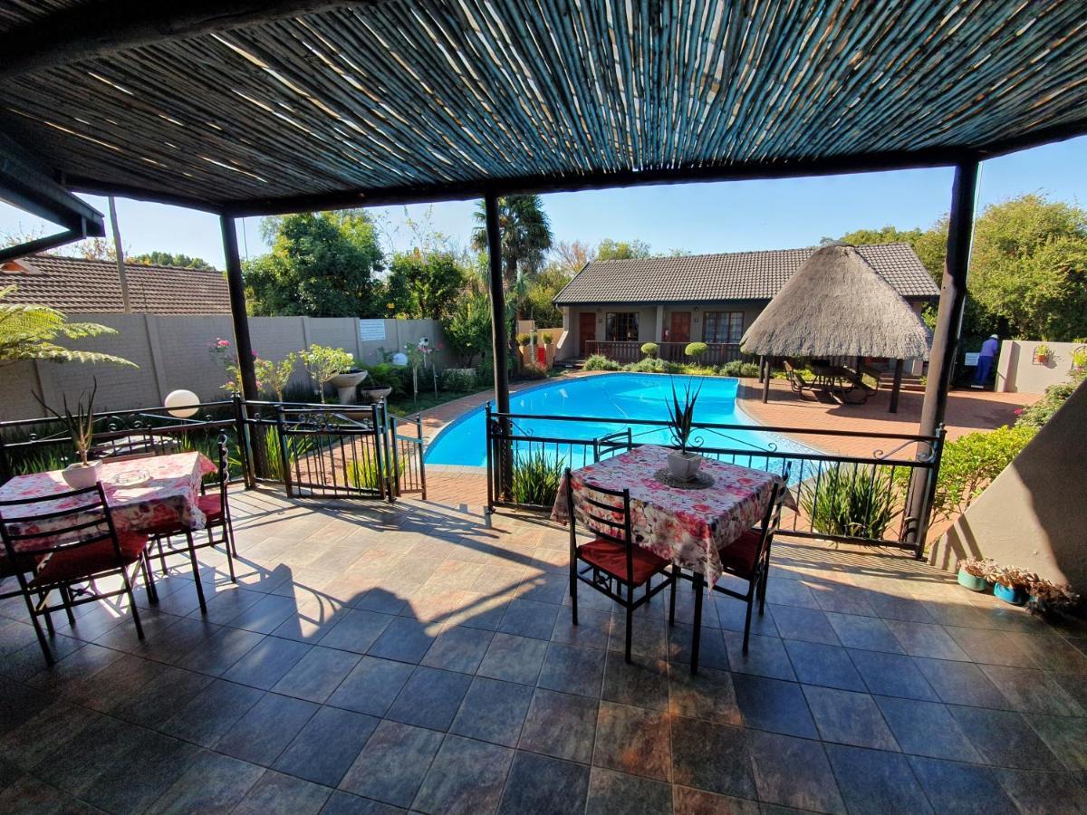 Diamond Rose Guest House Middelburg  Bagian luar foto