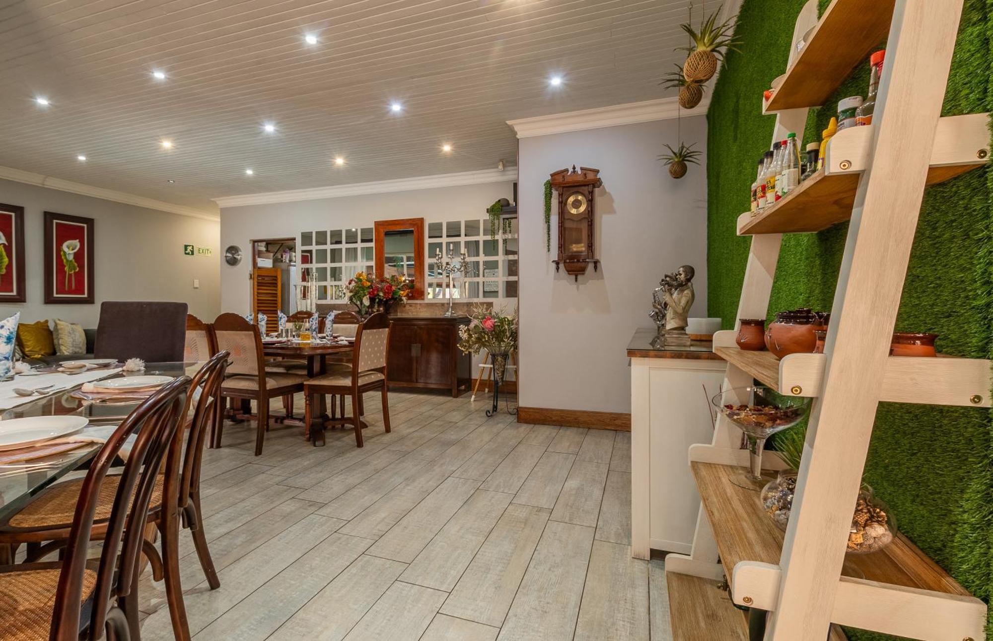 Diamond Rose Guest House Middelburg  Bagian luar foto