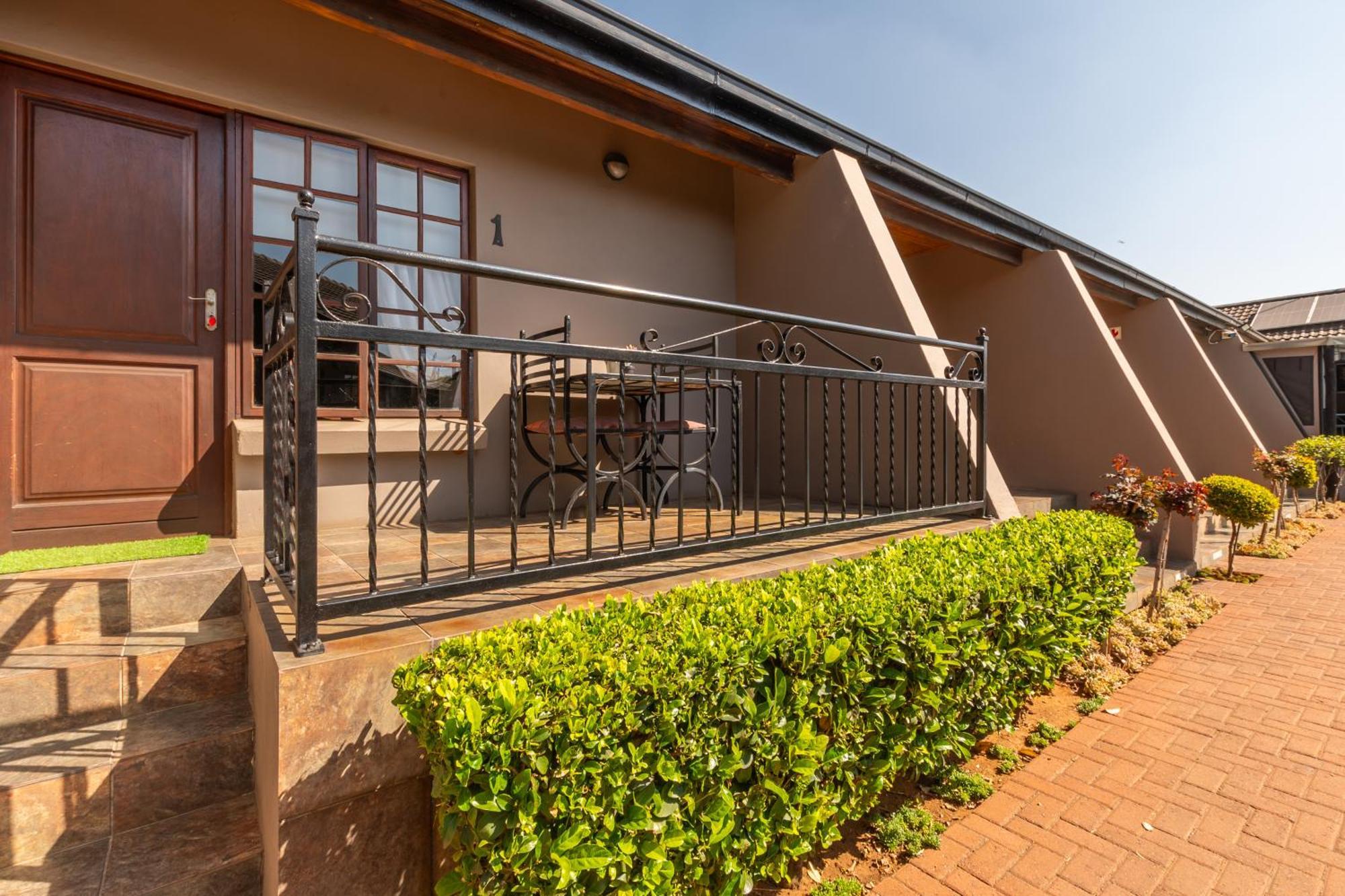 Diamond Rose Guest House Middelburg  Bagian luar foto