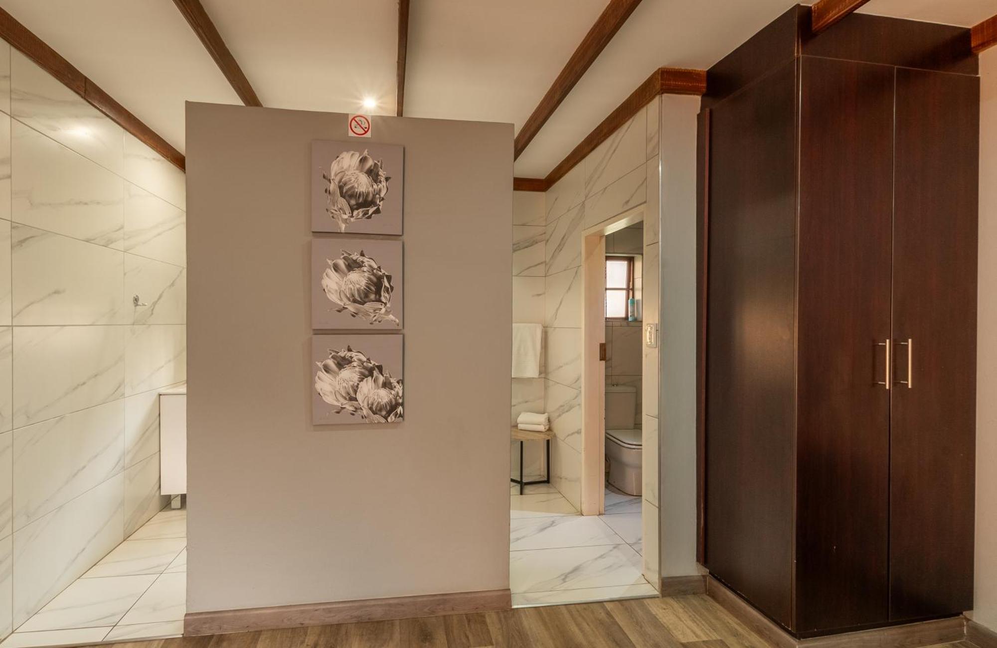 Diamond Rose Guest House Middelburg  Bagian luar foto