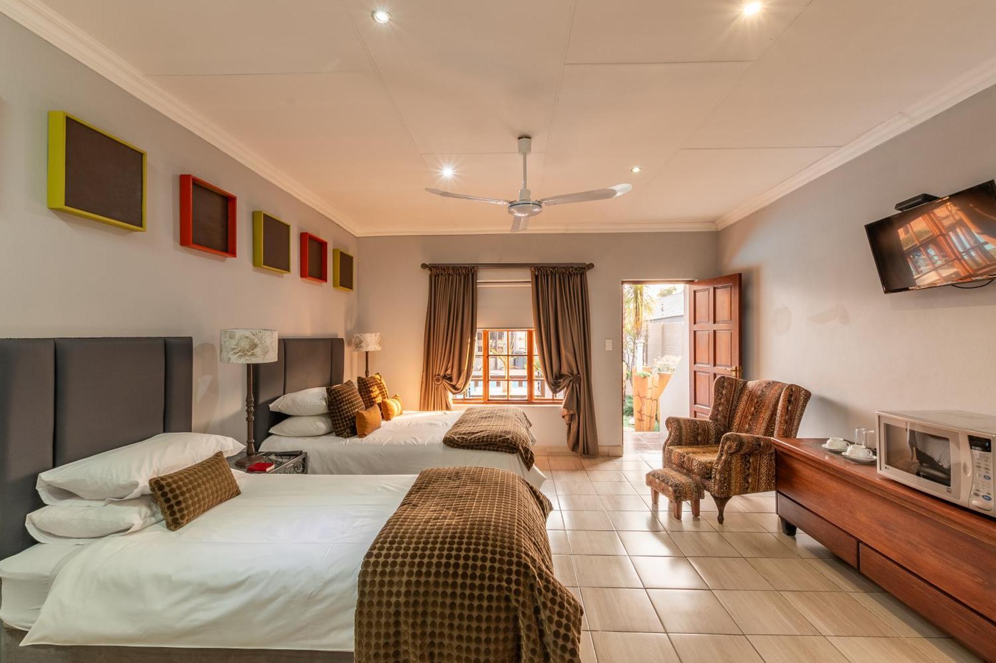 Diamond Rose Guest House Middelburg  Ruang foto