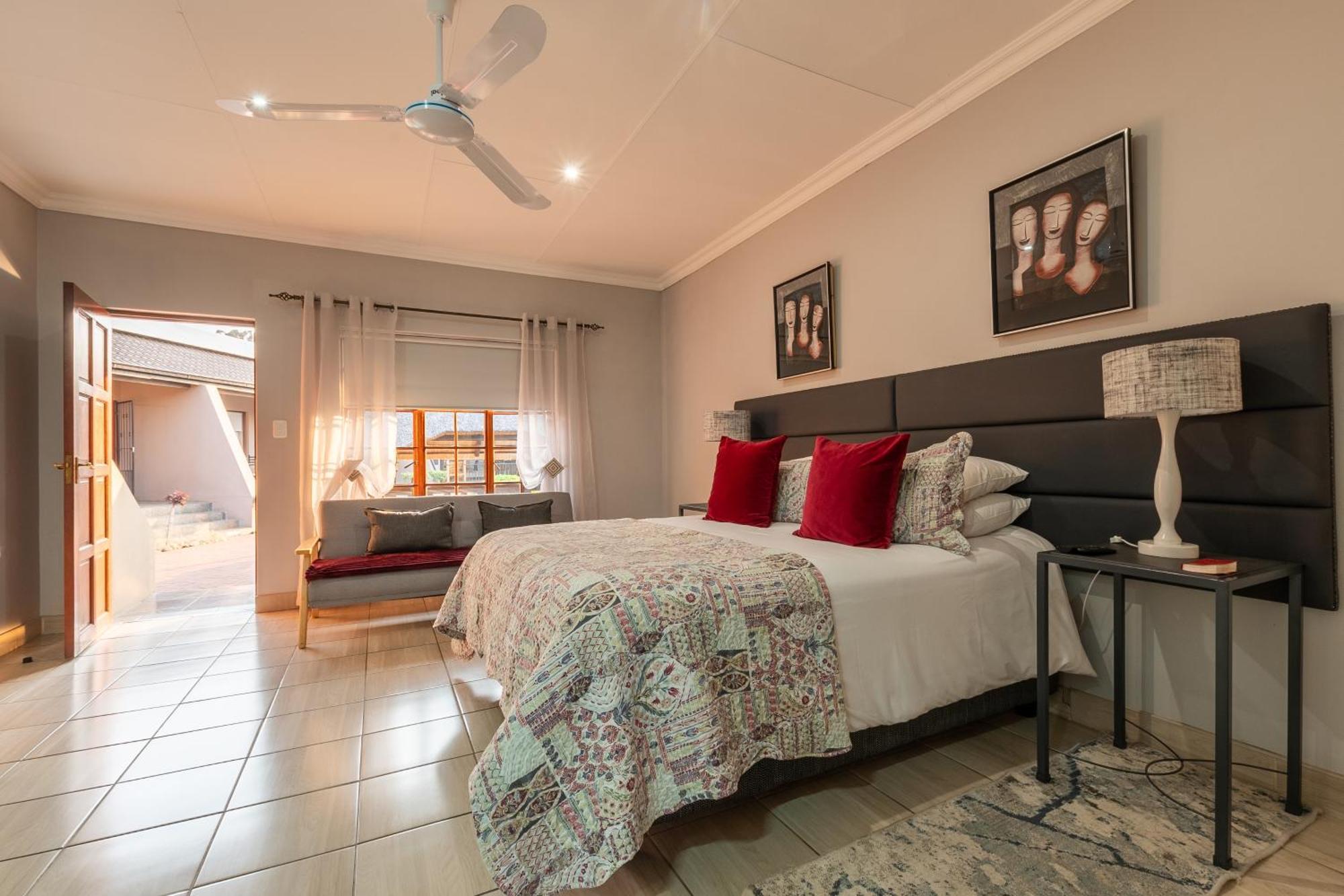 Diamond Rose Guest House Middelburg  Ruang foto