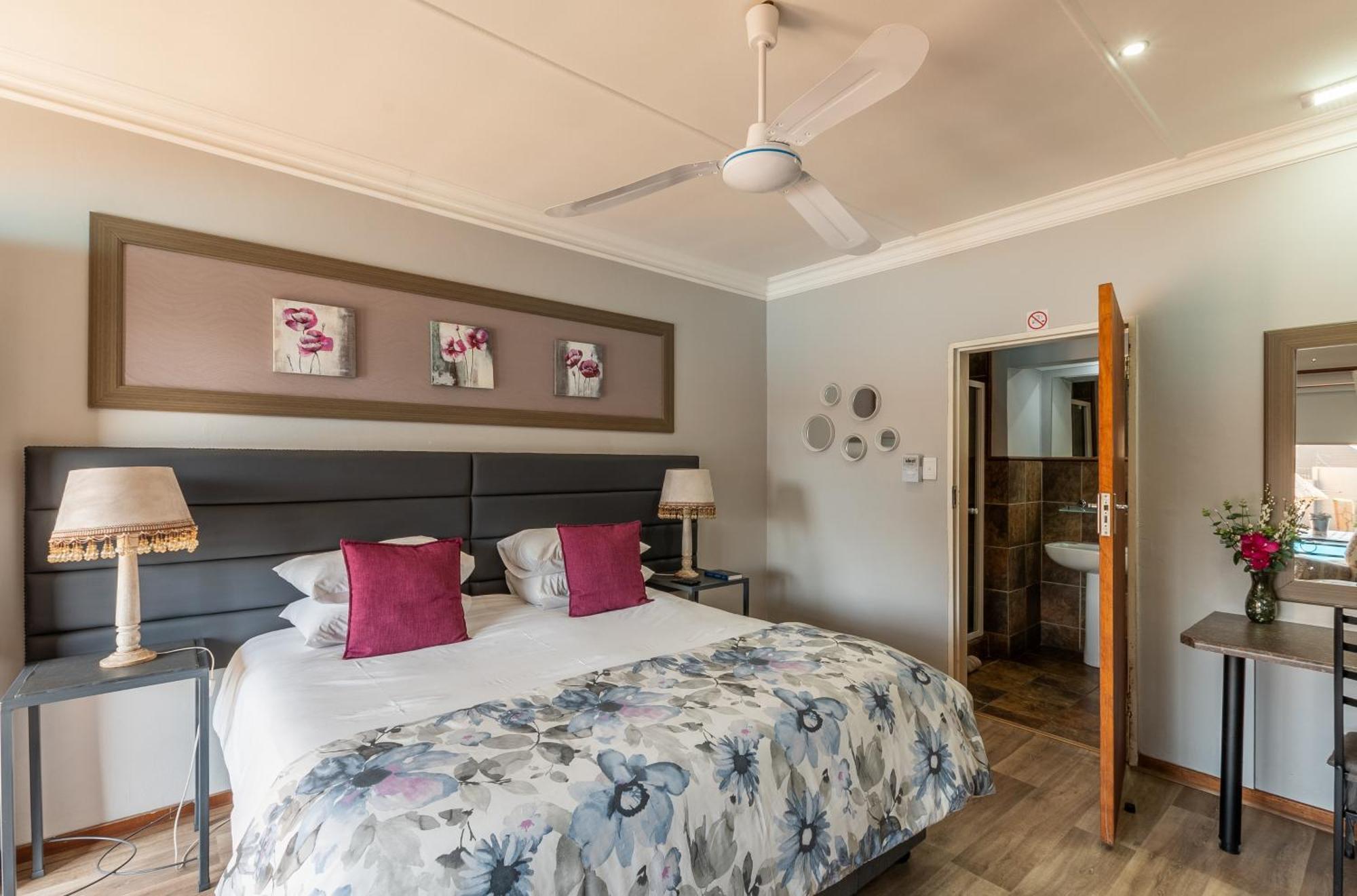 Diamond Rose Guest House Middelburg  Bagian luar foto